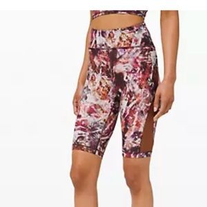Lululemon Everlux™ and Mesh High-Rise Short 10"